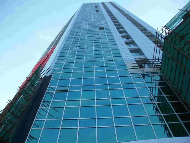 成都建筑幕墻工程：創(chuàng)新設(shè)計(jì)與技術(shù)實(shí)踐